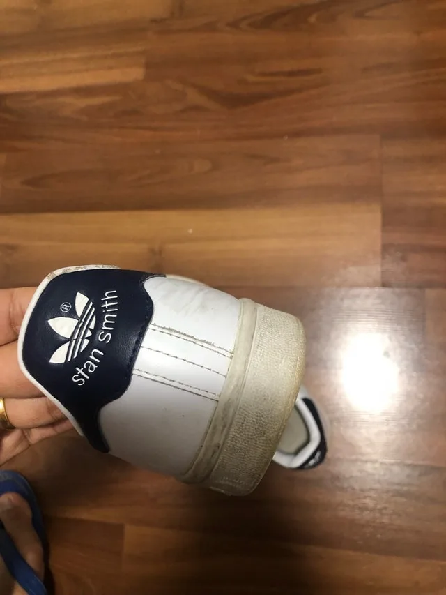 Adidas Stan Smith image indicator(3)