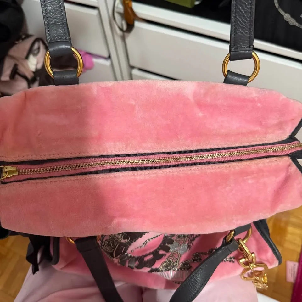VINTAGE JUICY COUTURE DAYDREAMER BAG PINK - 2010s image indicator(2)