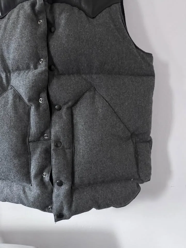 Rocky Mountain Featherbed Vest Jacket sz 42 image indicator(4)