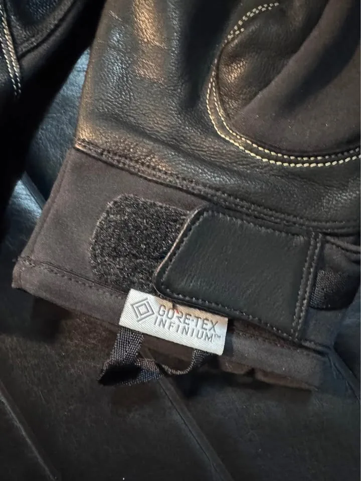 Arc'teryx Alpha SL Goretex Gloves image indicator(2)