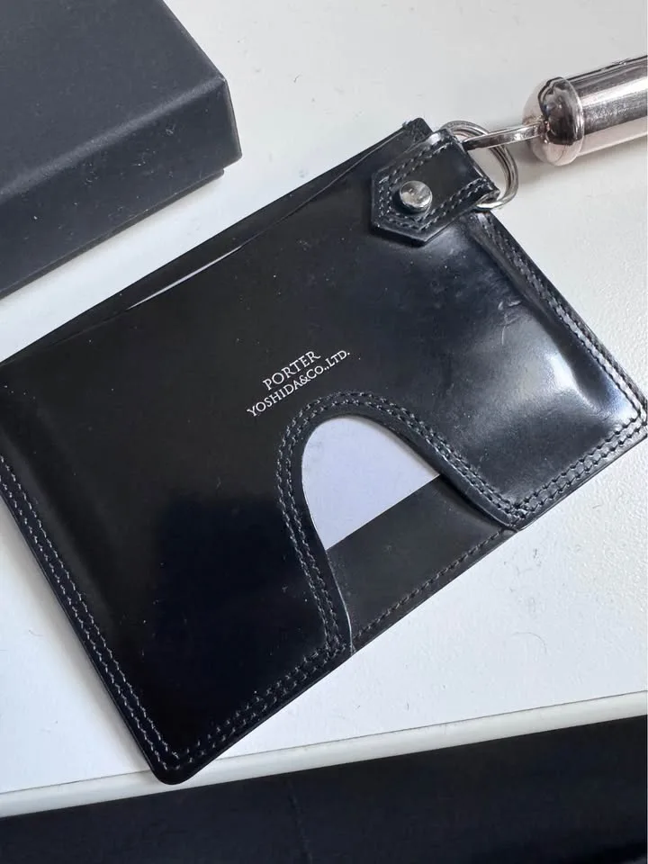 Porter Yoshida Leather Card Holder image indicator(2)