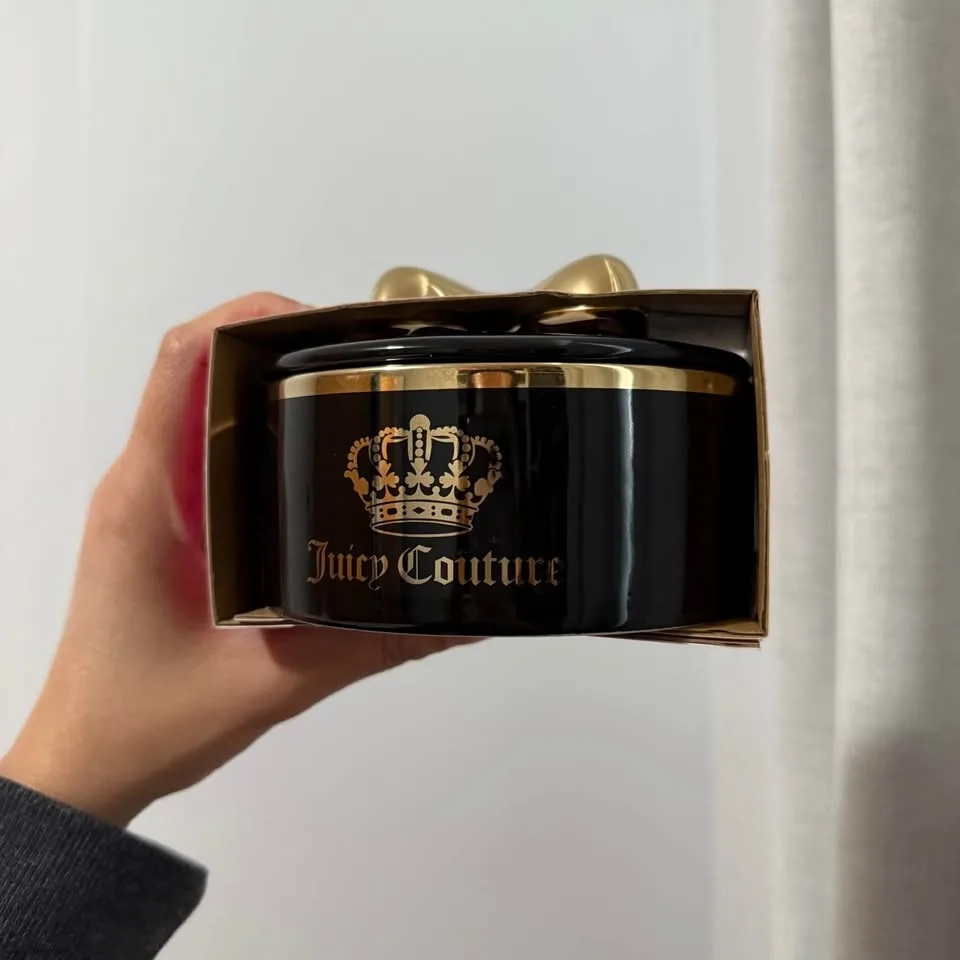 JUICY COUTURE CERAMIC JEWELRY TRINKET JAR NEW image indicator(2)