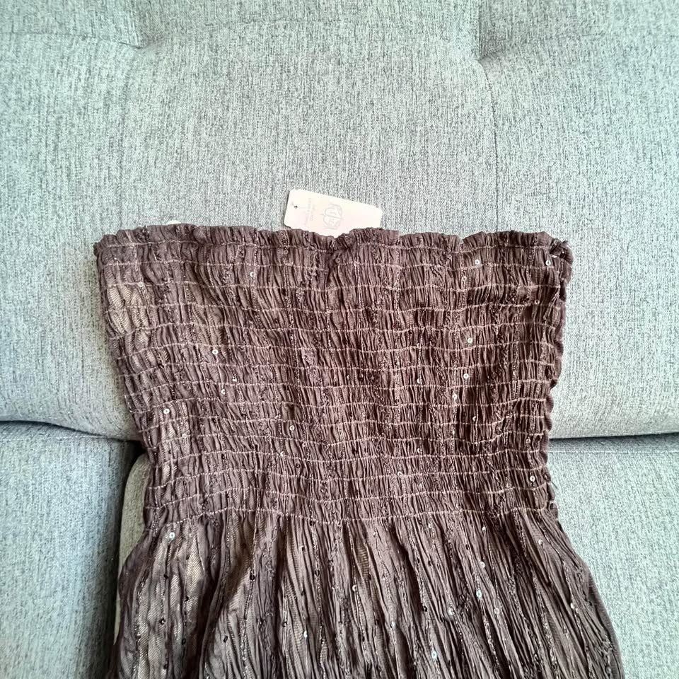 BROWN SMOCKED TUBE MAXI DRESS WITH SEQUIN DETAILS - photo 3