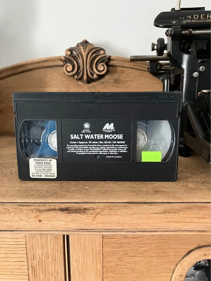Saltwater Moose VHS VCR Video image indicator(3)