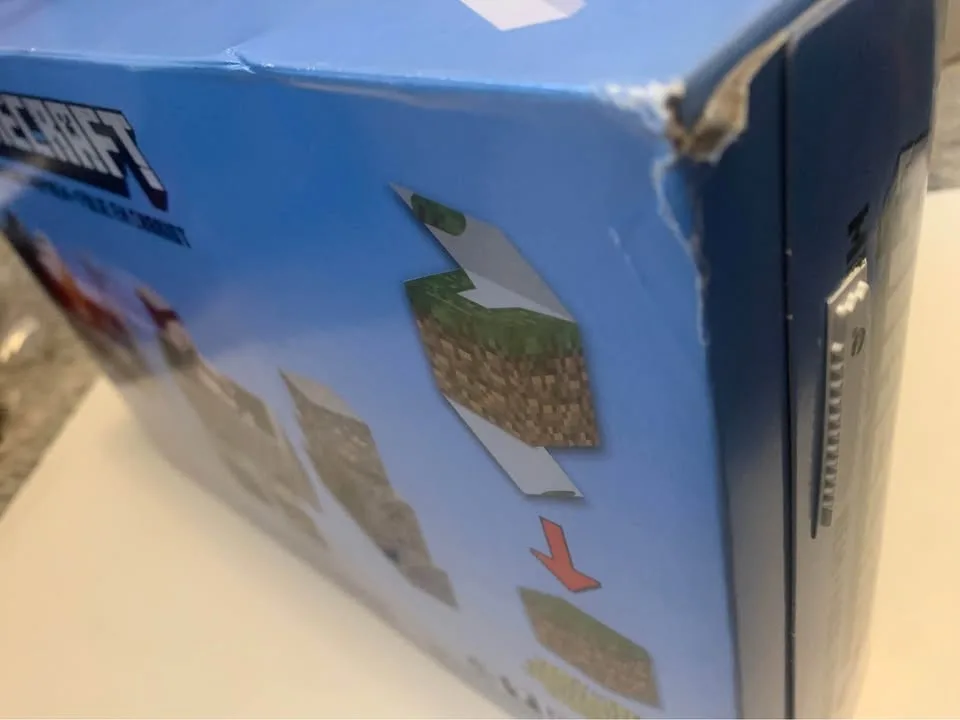 Minecraft action figure playset image indicator(3)