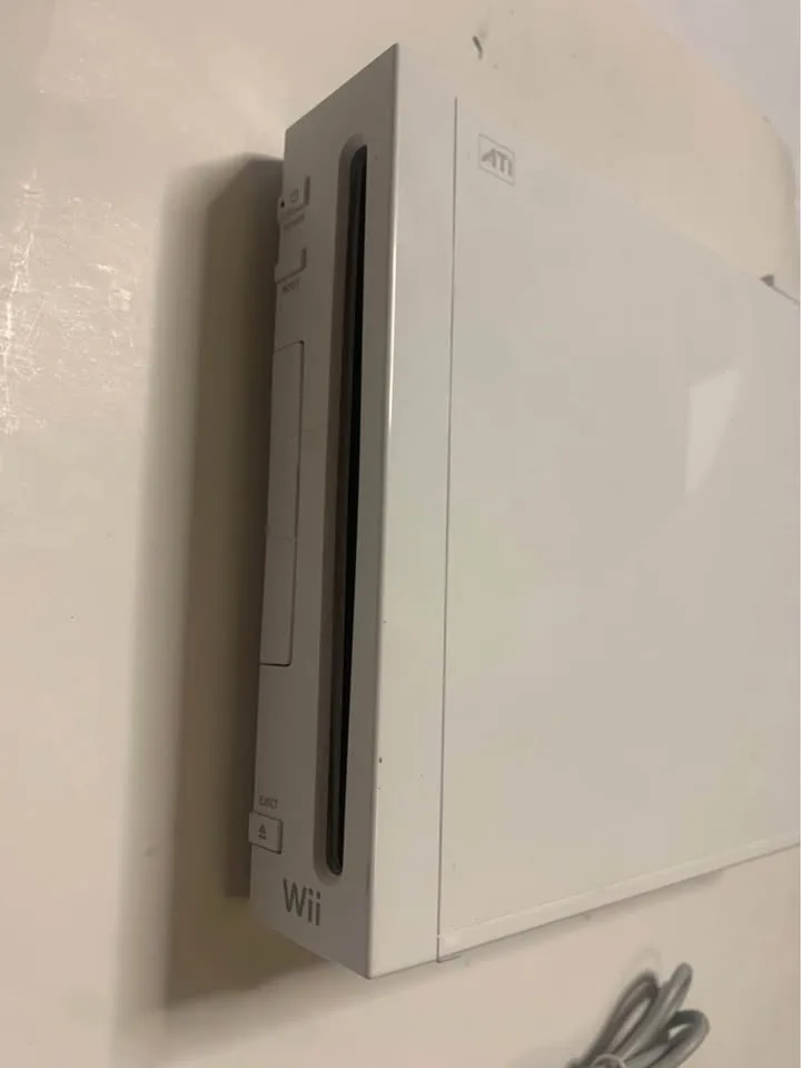 Wii with games image indicator(7)