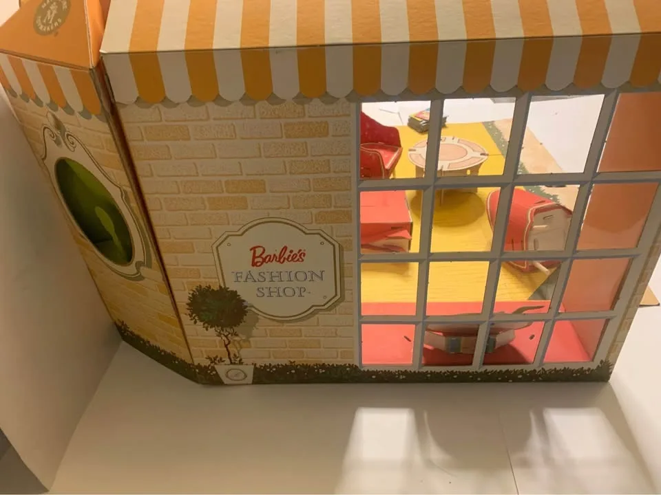 Vintage 1960s Mattel Barbie Fashion Shop Cardboard image indicator(8)