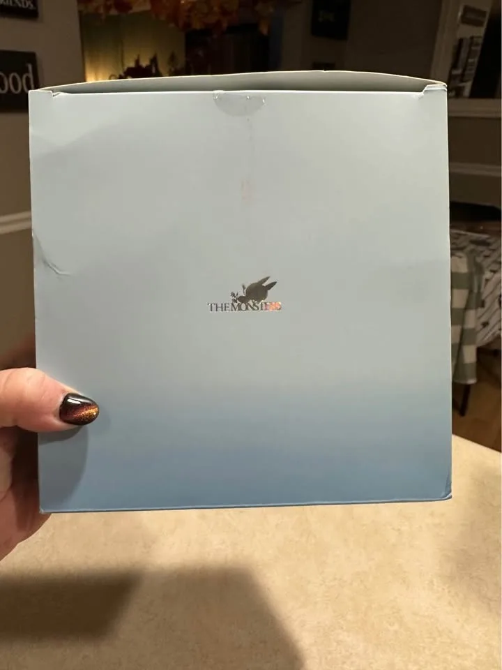 Labubu wireless phone charger image indicator(2)