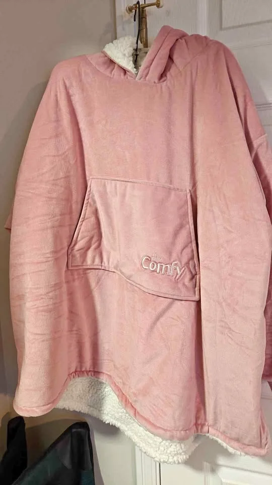The Comfy blanket hoodie
