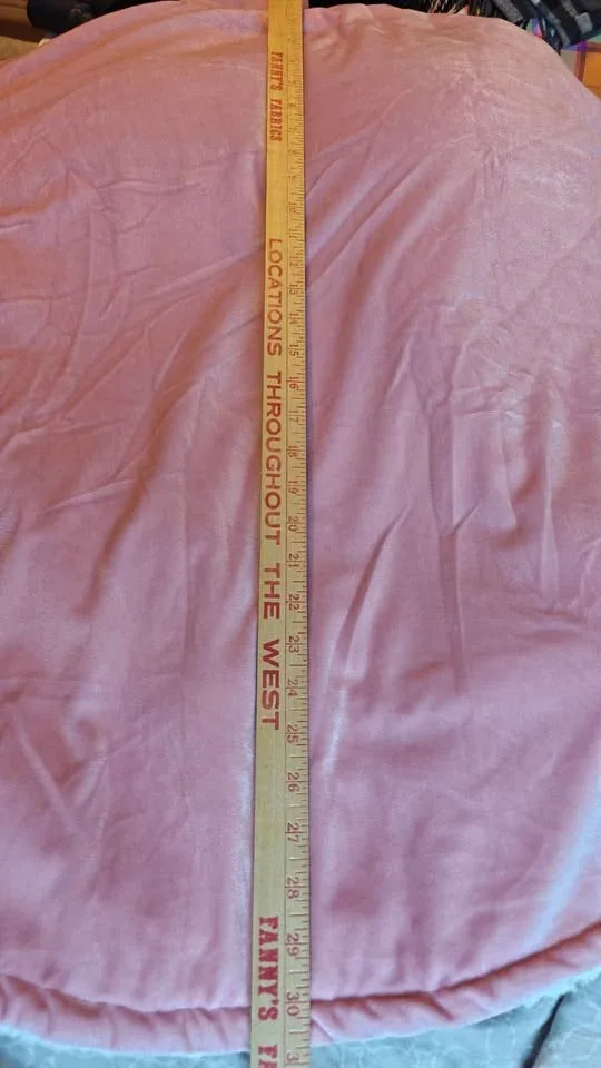 The Comfy blanket hoodie image indicator(6)