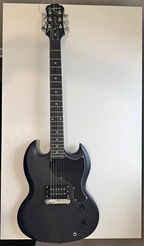 Epiphone SG Junior 2017 – Matte Black, Works Great