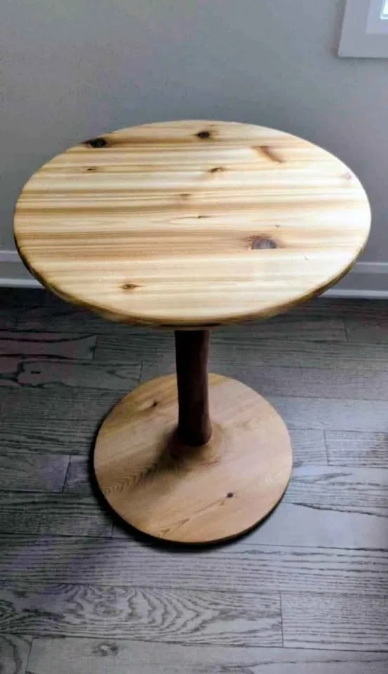 Coffee table - handcrafted - solid wood image indicator(2)