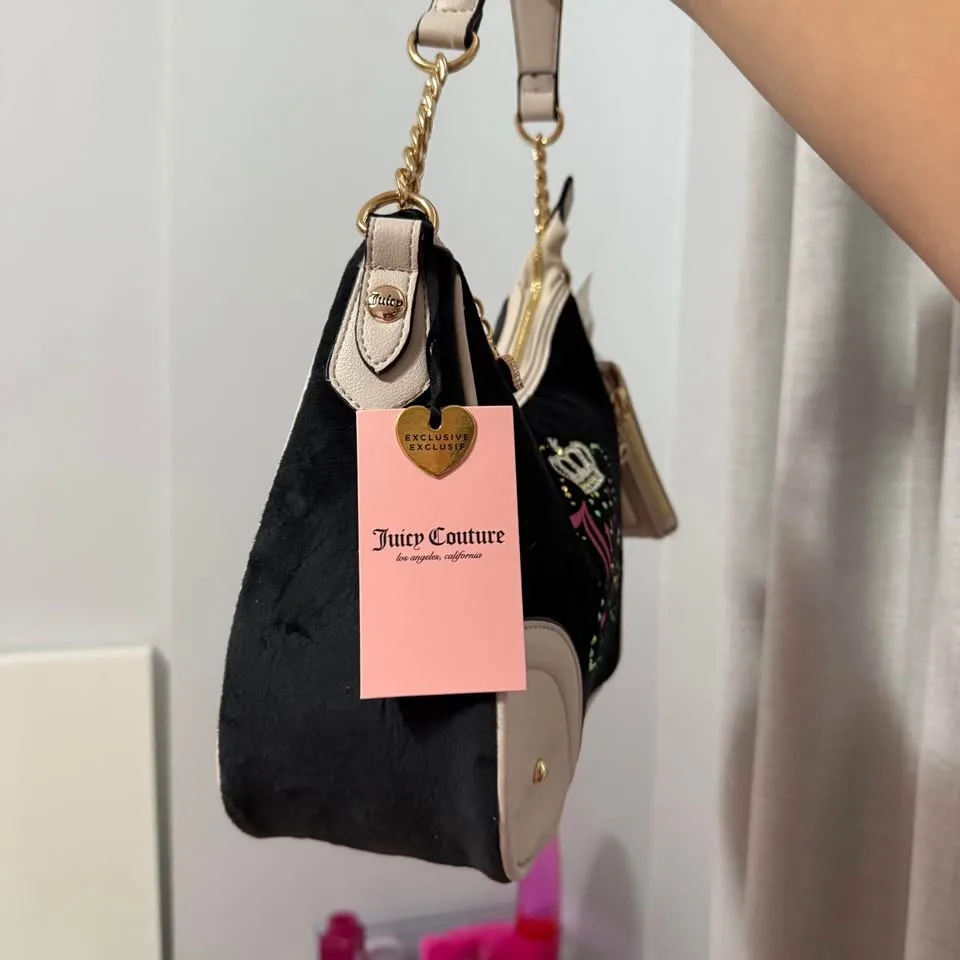 NEW JUICY COUTURE SHOULDER BAG - With tags! Rare image indicator(3)