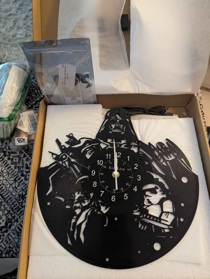 STAR WARS DARTH VADER BRAND NEW 7 COLOUR LED VINYL RECORD CLOCK image indicator(2)