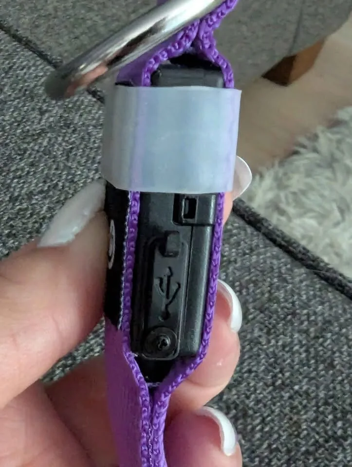 LIGHT UP DOG COLLARS - BE SEEN AT NIGHT- Brand new image indicator(3)