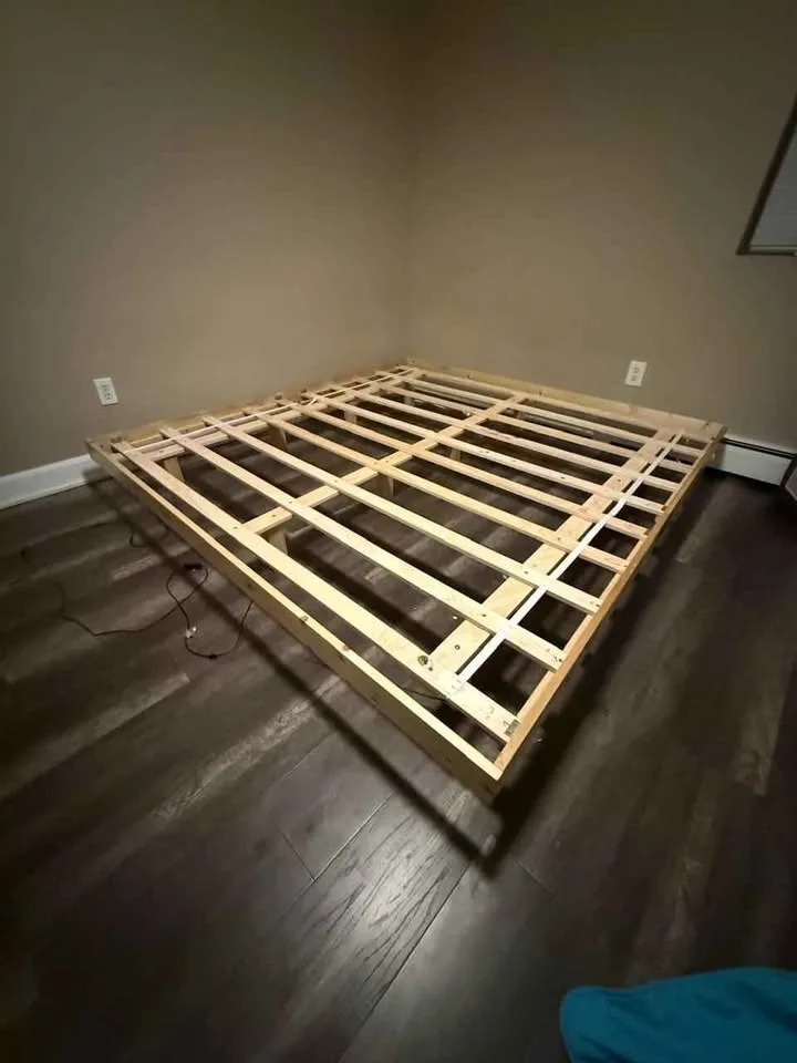 Low Profile Bed frame with memory foam mattress image indicator(4)