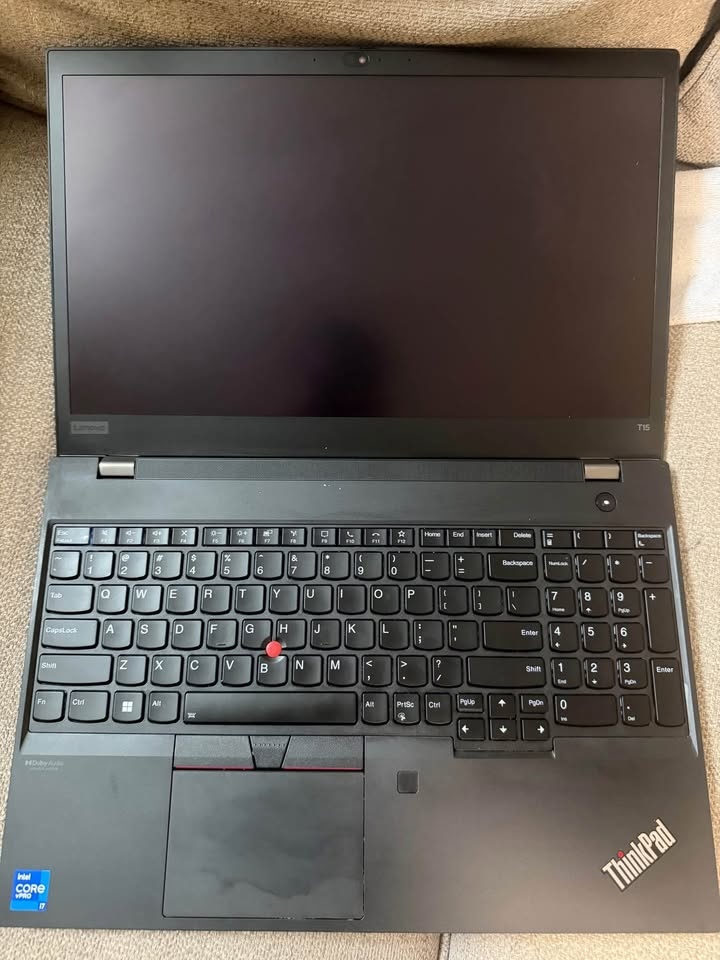 Lenovo ThinkPad T15 Gen 2i - i7, Touchscreen, Like New - photo 2