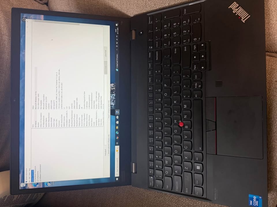 Lenovo ThinkPad T15 Gen 2i - i7, Touchscreen, Like New - photo 4