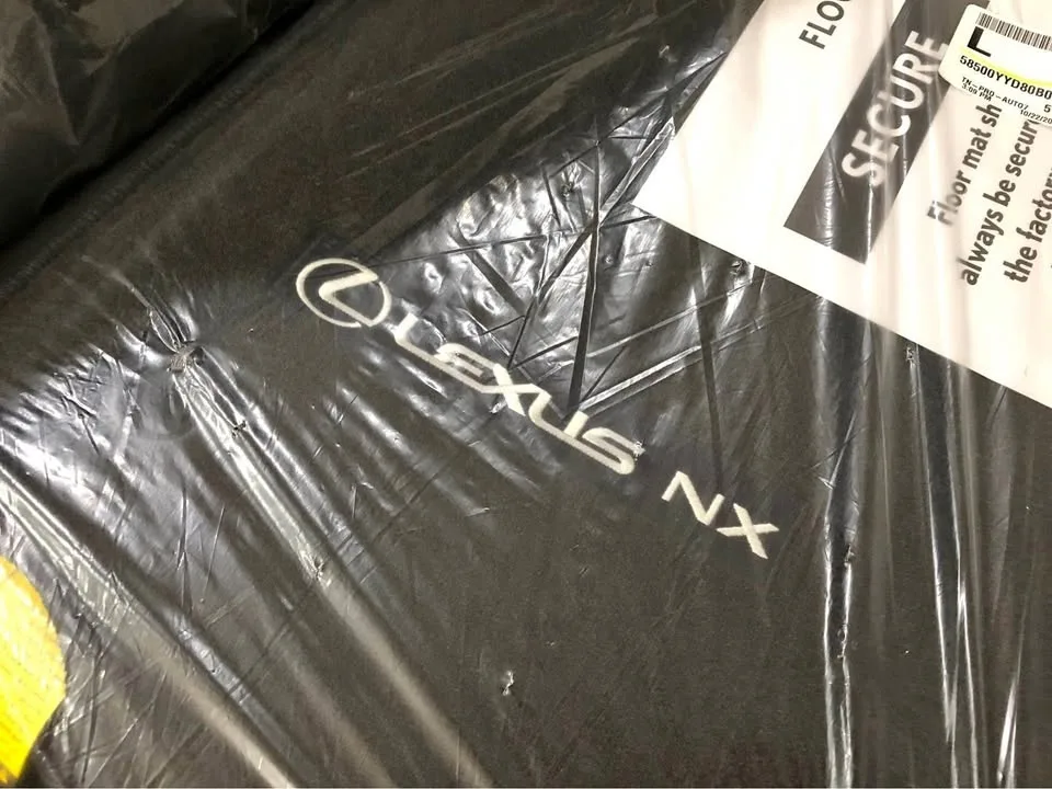Brand new Lexus RX car mats 4 pcs