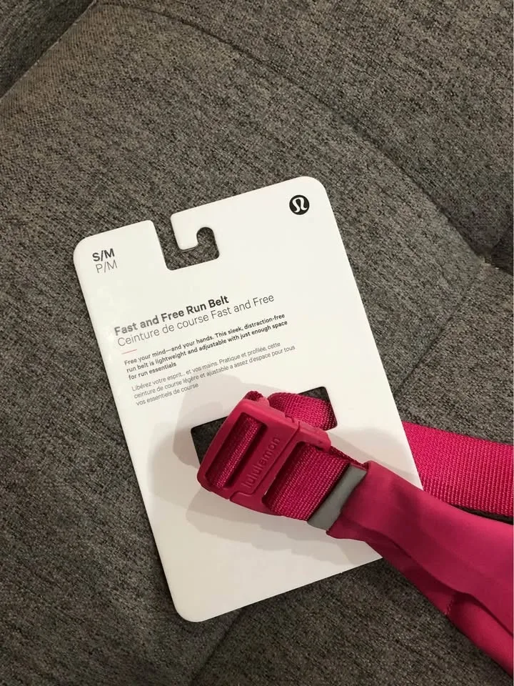 Lululemon fast and free run belt- Brand new with tag image indicator(3)