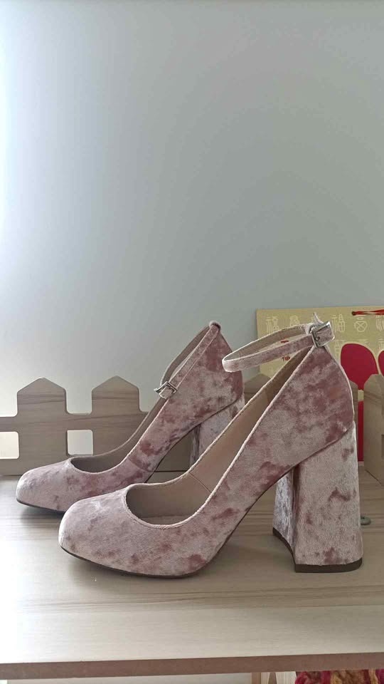 ASOS Blush Pink Velvet Block Heels - Size 6 - $30