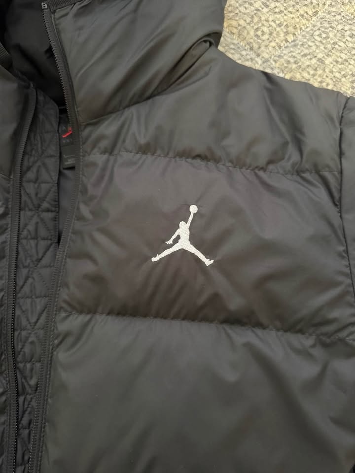 Jordan Brooklyn Puffer Jacket size L - photo 2