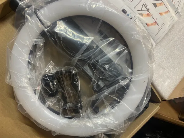 Ring light with stand and phone holder image indicator(3)