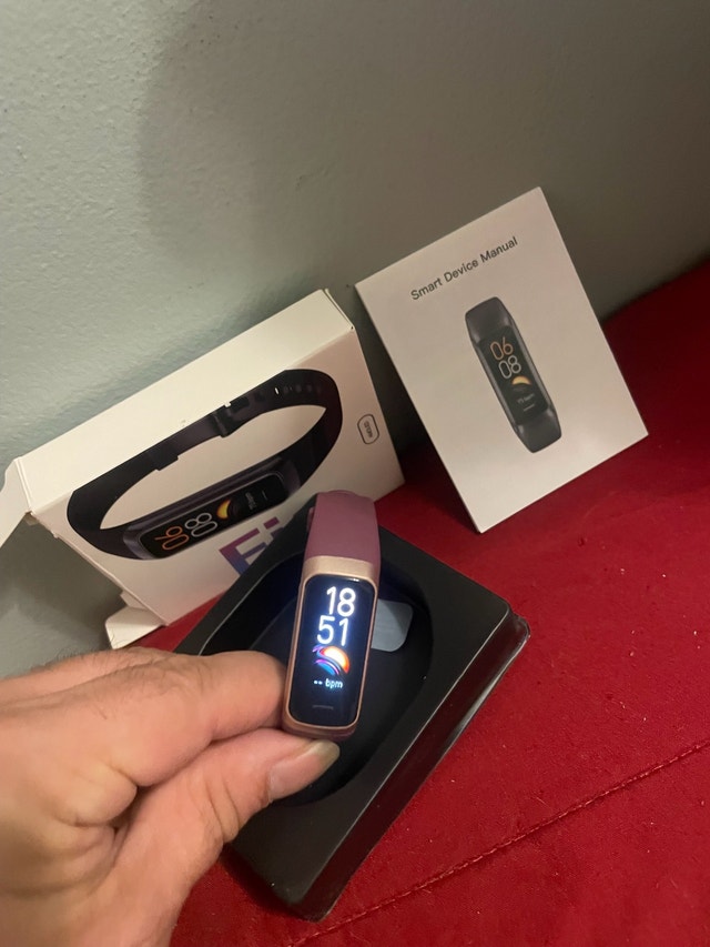 New Fit Band Smart Watch - photo 3