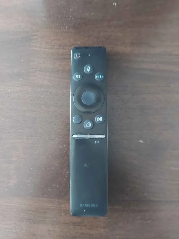 55" Samsung 4K UHD Smart TV with Remote image indicator(3)