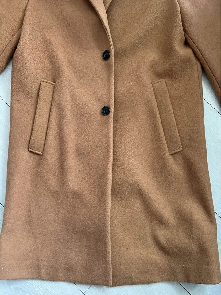 Zara Camel Men’s Long Coat - Fitted Medium image indicator(2)