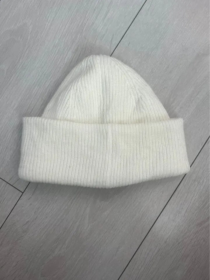 New Balance x Paperboy Beanie image indicator(3)
