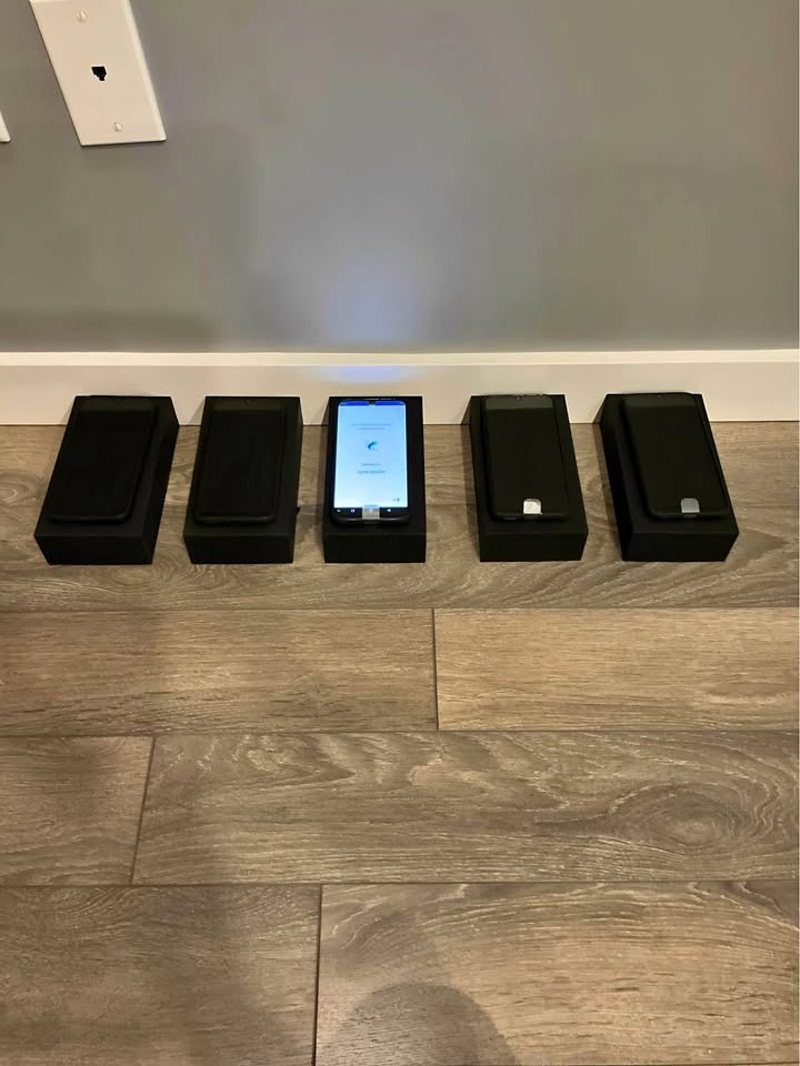 Vyne Mobile Secure Smartphone