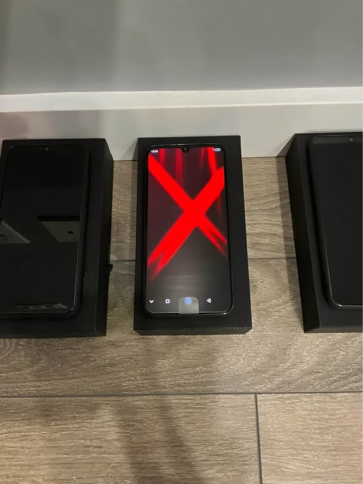 Vyne Mobile Secure Smartphone - photo 3
