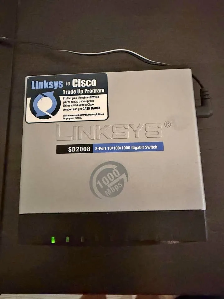 Linksys sd2008 8port gigabit switch