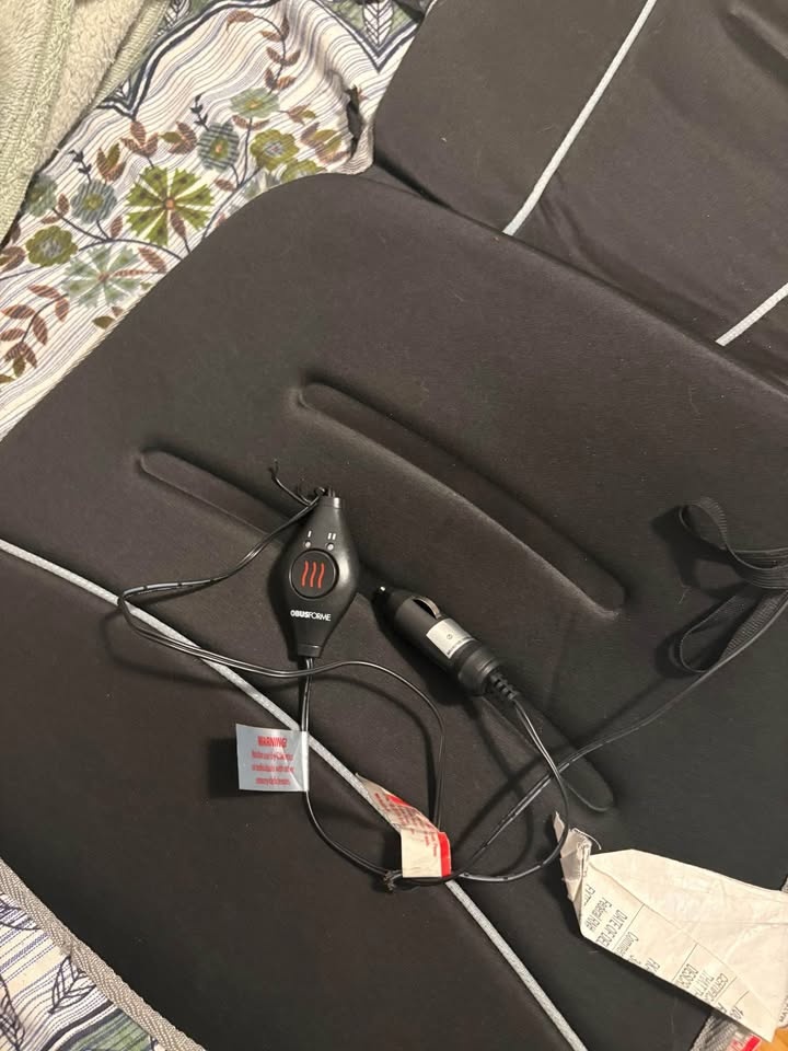 Plug in car seat heater - photo 2