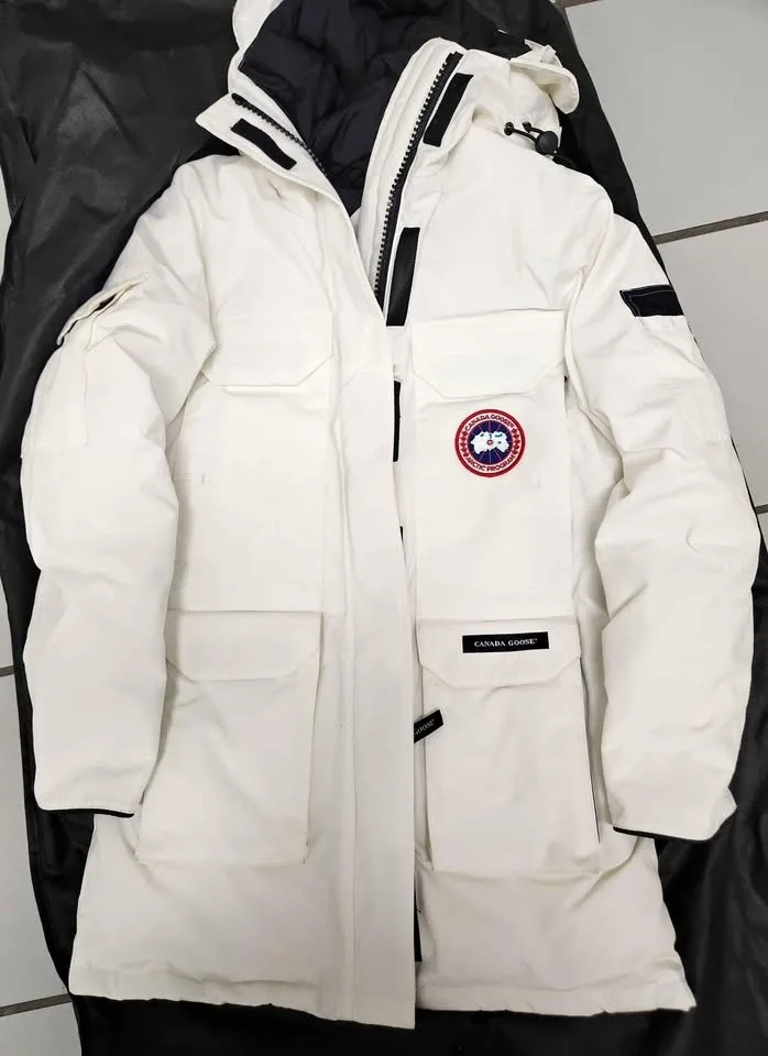 Women's XS Canada Goose Expedition Parka - Never Worn