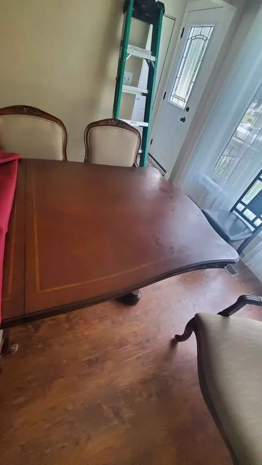 Antique Dining Table Set – 6 Chairs, 2 Leaves, Ornate Carved Woo image indicator(6)