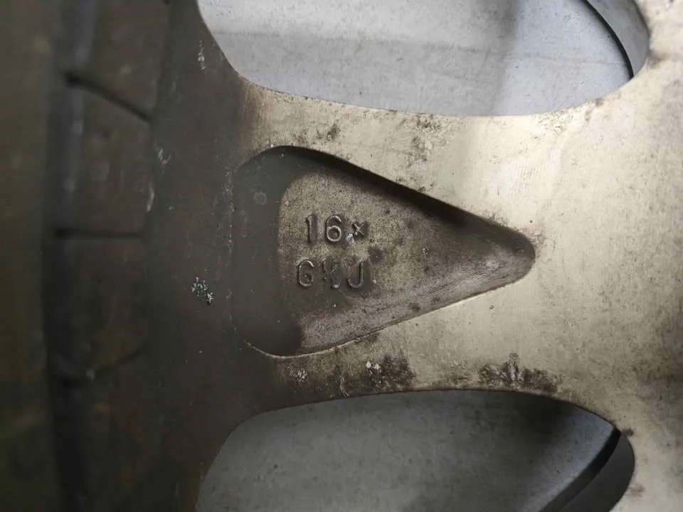 Toyota Rims- 16 Inch image indicator(4)