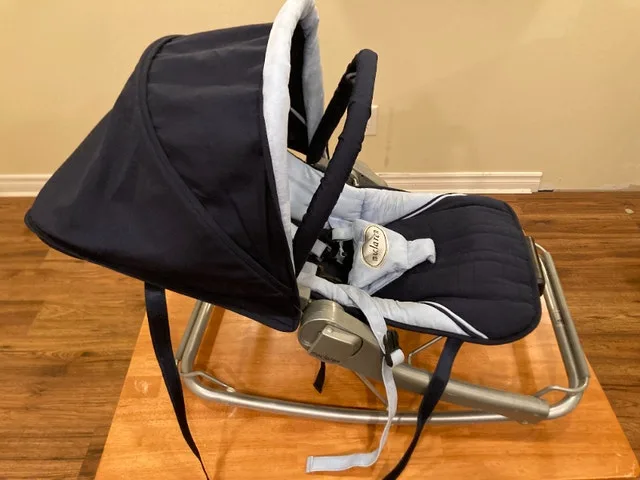 MacLaren Baby Rocker with Battery Powered Vibration image indicator(3)