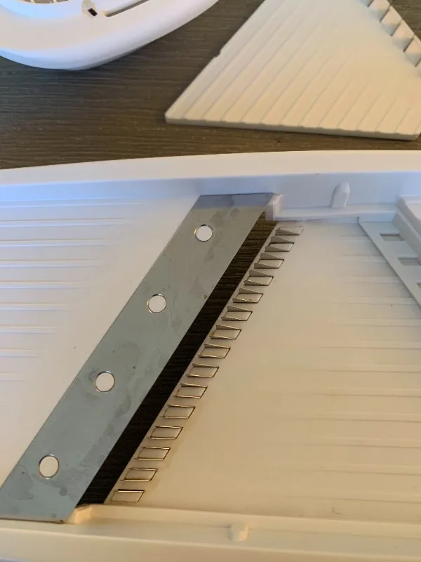 President's Choice PC Mandolin Slicer image indicator(4)