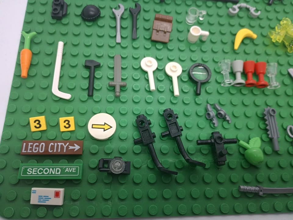 Lot of Lego Minifig Accessories and Other Small Lego Parts - photo 2