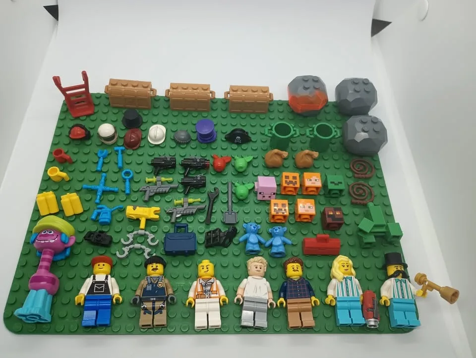 Lot of Lego Minifigs and Minifig Accessories and Parts