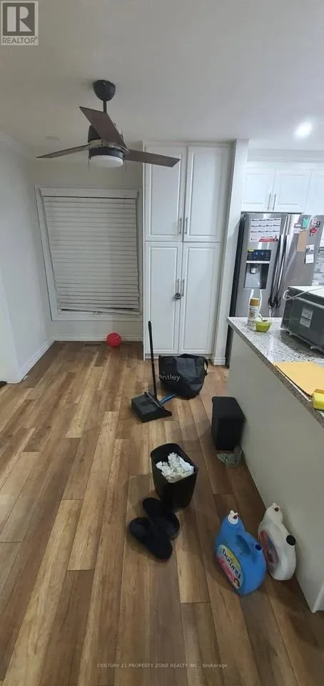 3 Beds 1 Bath - House image indicator(5)