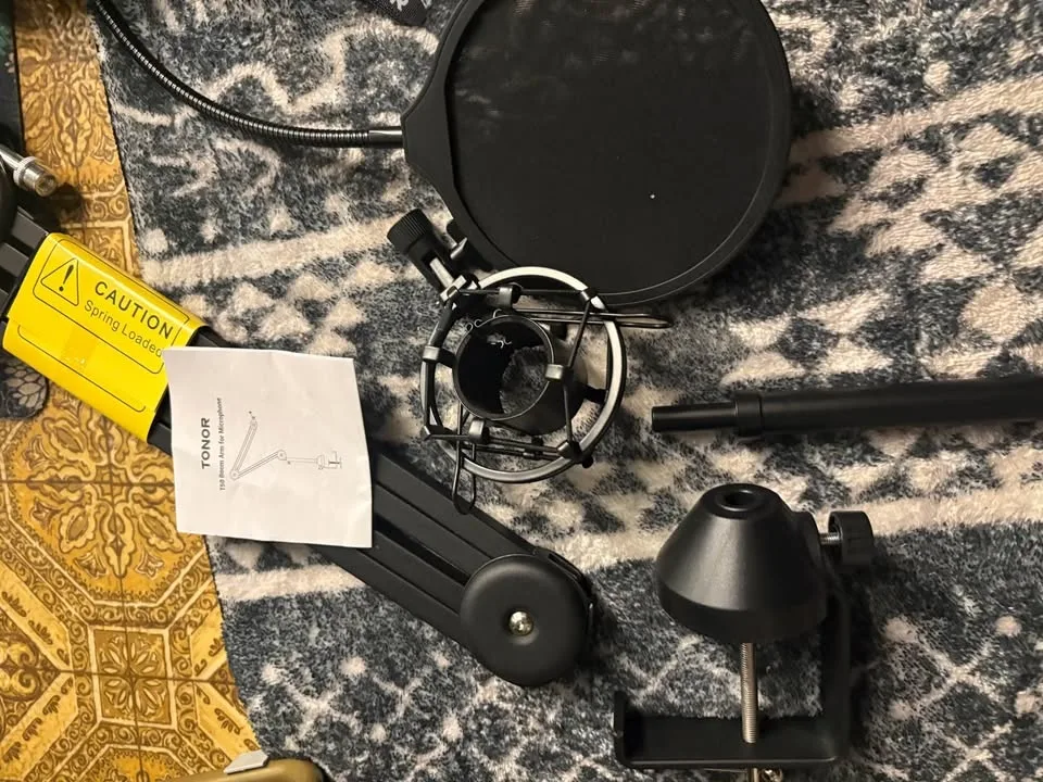 Brand NEVER USED new Mic, arm, headphones +++ image indicator(4)