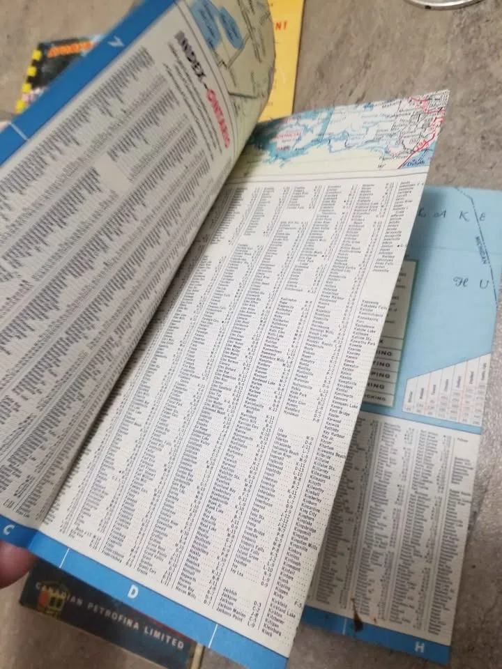 Canadian Vintage History Books 1960s -70s image indicator(9)