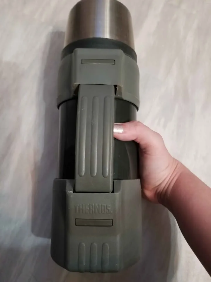 Thermos Water Bottle image indicator(2)