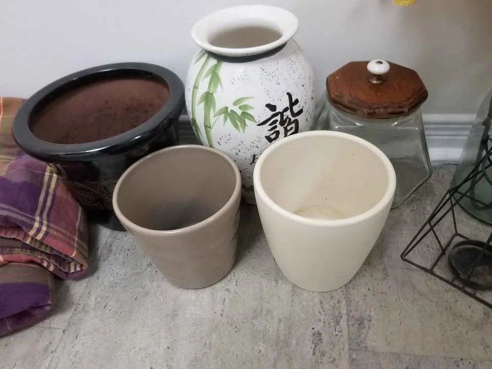 Home Decor Items Plant Pots Vases Ceramic Glassware image indicator(5)