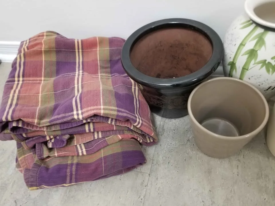 Home Decor Items Plant Pots Vases Ceramic Glassware image indicator(6)