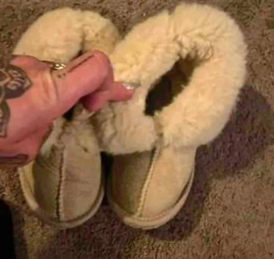 Baby uggs- blue mountain as 3