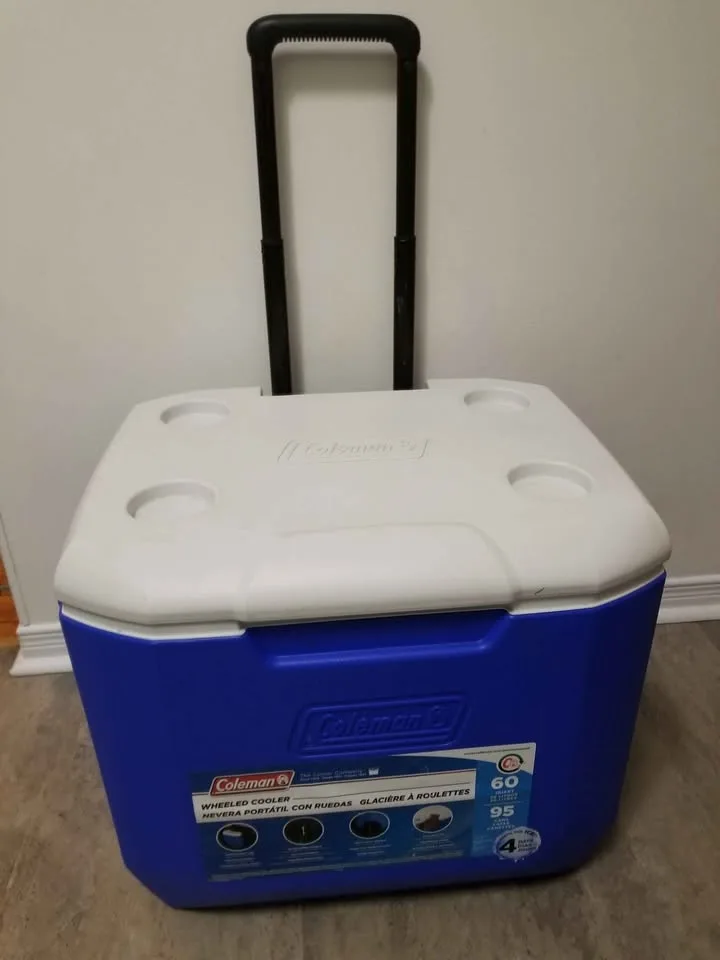 Coleman 60 Quart Wheeled Cooler image indicator(2)